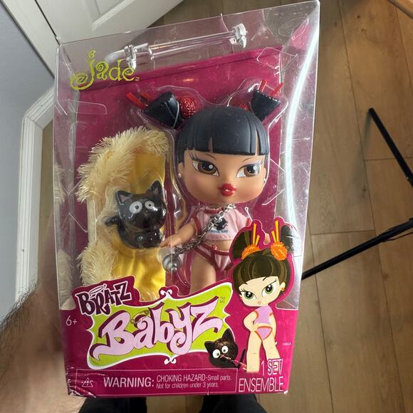 NWT Rare Bratz Babyz Jade Baby Doll Exclusive Release with Accessories and Pet - Picture 1 of 6